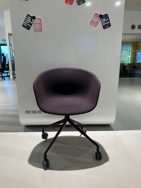 About a Chair – Hay
