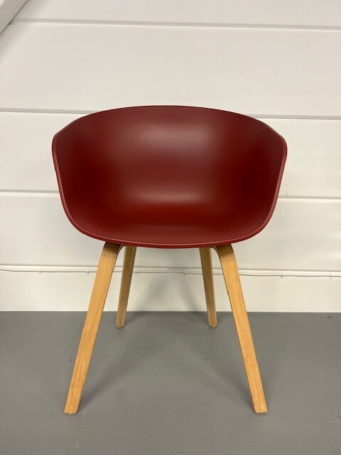 About a Chair – Hay