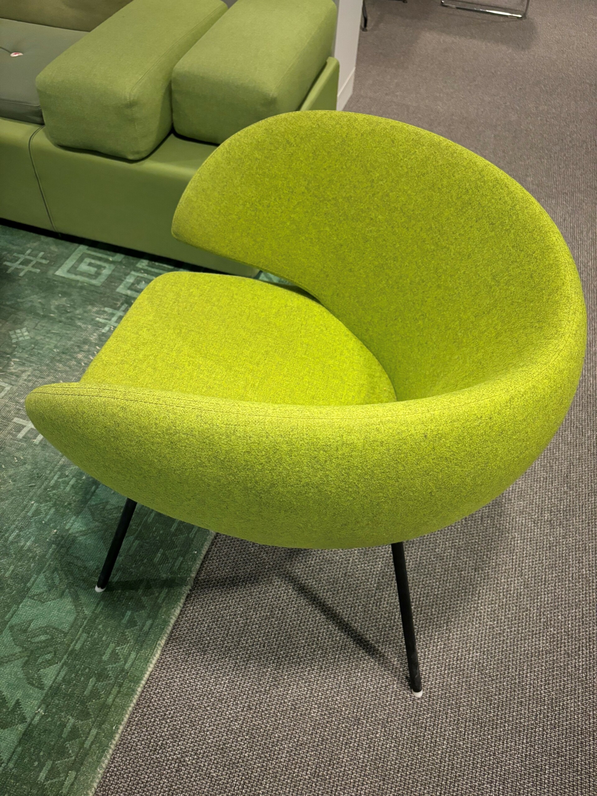 Pinq Setup Pinq Lounge – Artifort – Greenified