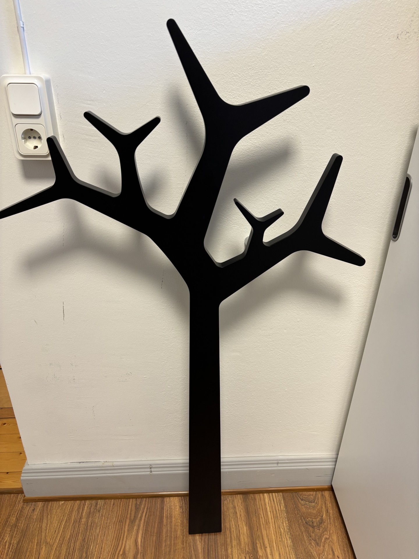 Tree Wall – Swedese