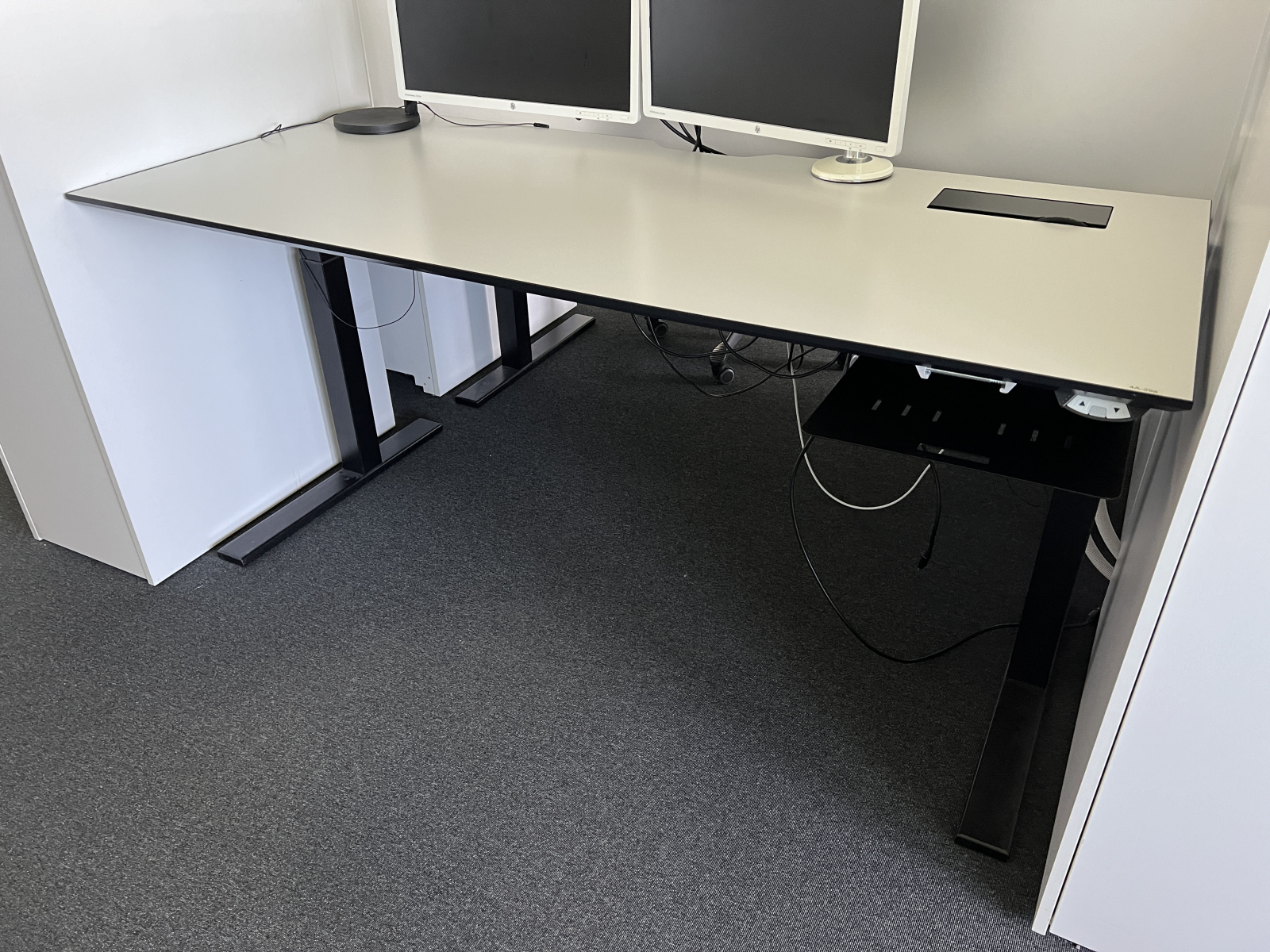 Work Table – Svenheim