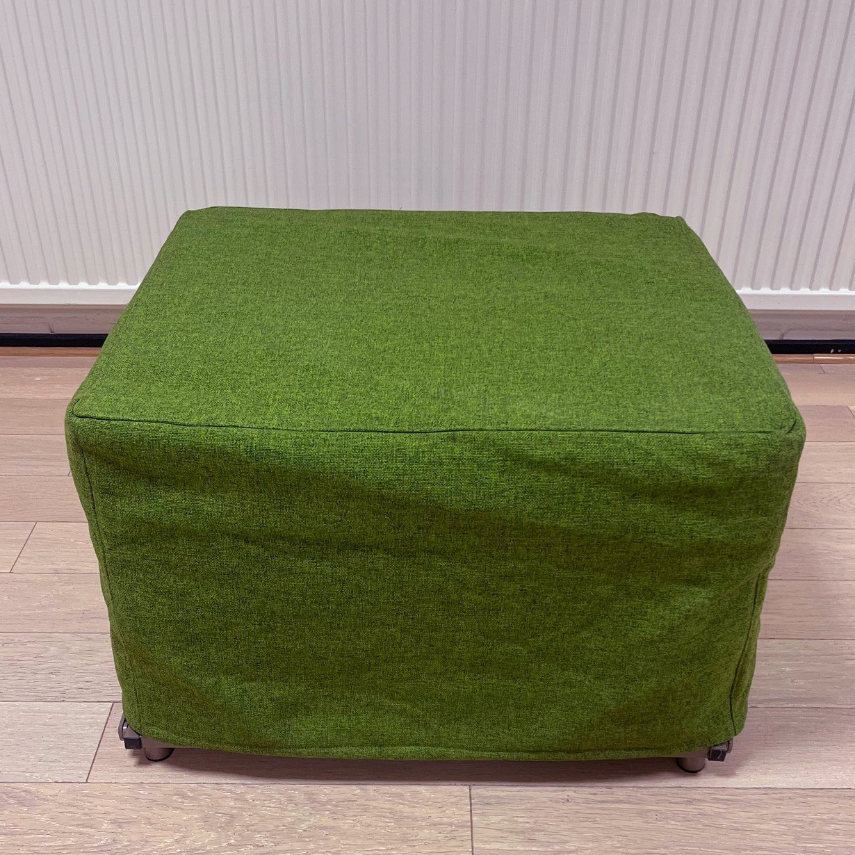 Bed Pouf